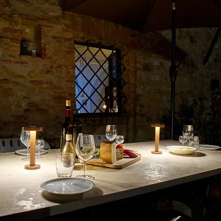 Podere Cortilla Apartment Volterra