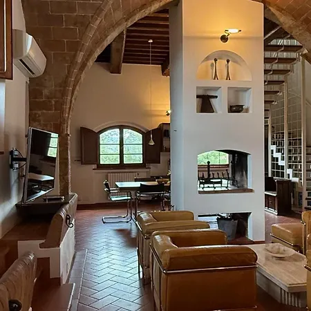 Podere Cortilla 아파트