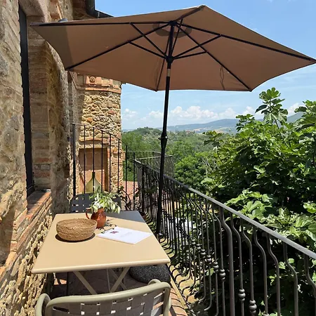 Podere Cortilla 아파트