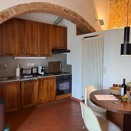 Podere Cortilla 아파트