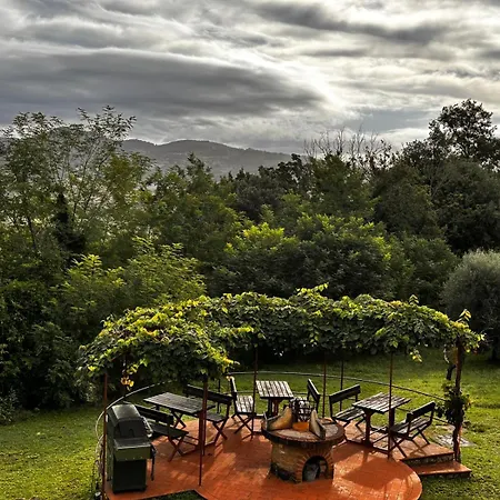 Podere Cortilla 아파트